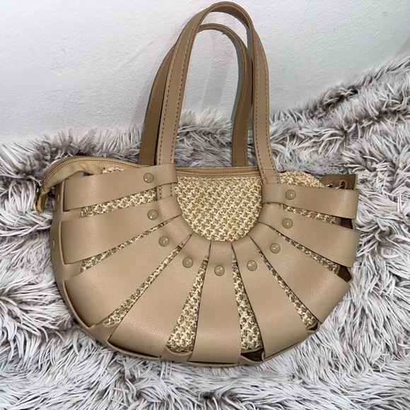 Bag - Picture 2 of 5